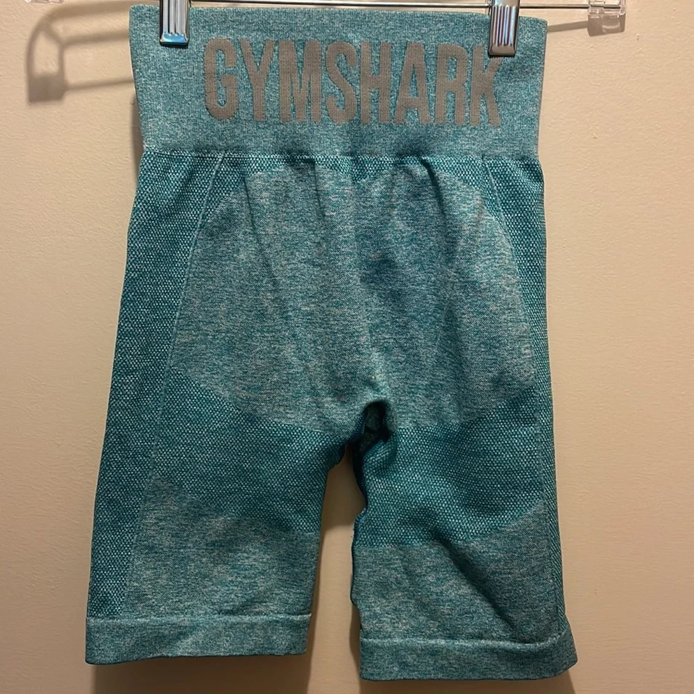 Gymshark shorts - Picture 5 of 7
